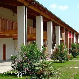 https://cascina-maggia.it-lombardy.com