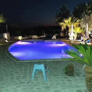https://agriturismo-al-casale-donnafugata.sicilyhotelsitaly.net
